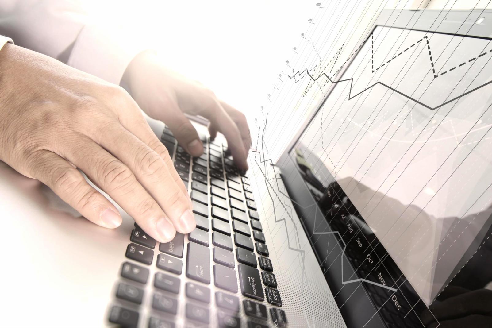 AR-Spielentwicklung in Aktion mit 3D-Modellen und Code-Entwicklung